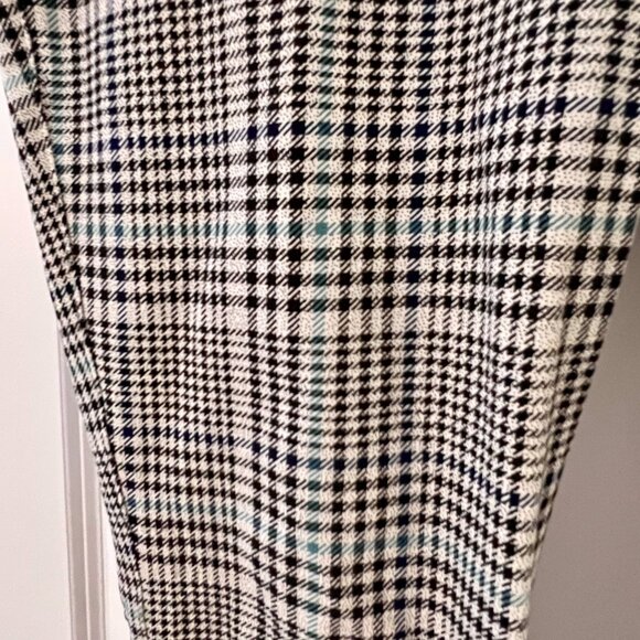 Old Navy Pixie Trouser Pants in Black Blue Green Plaid - Picture 2 of 5